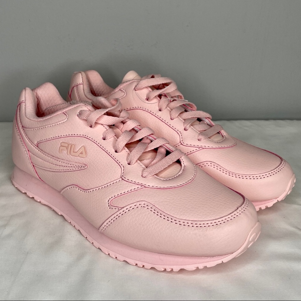 FILA Women’s Fila Comfort Sneakers Strawberry Milk Pink Size 9.5
